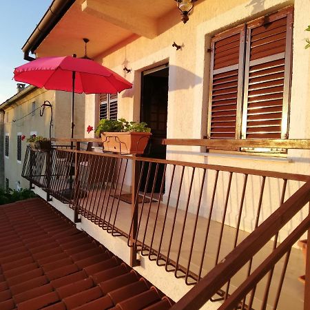 Apartment Stella วอดิยัน ภายนอก รูปภาพ