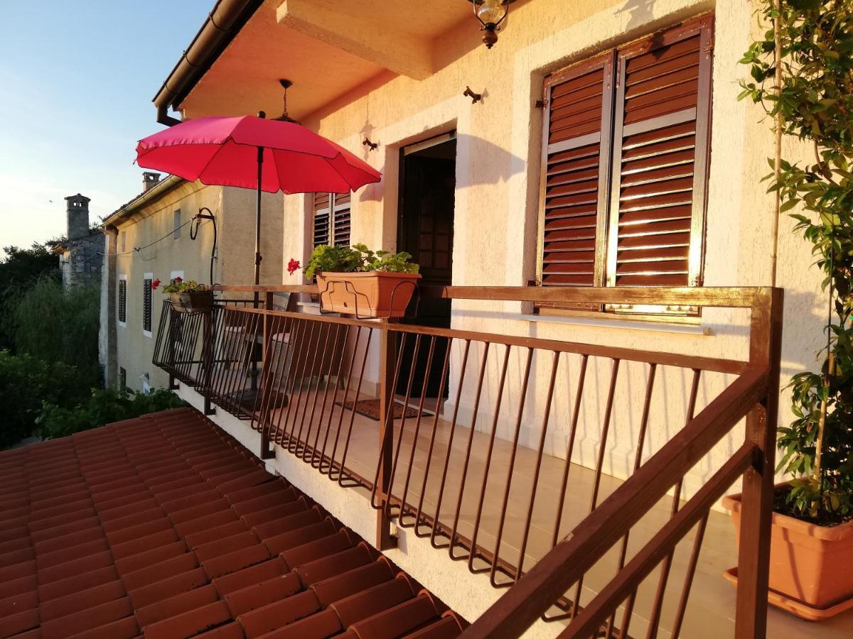 Apartment Stella วอดิยัน ภายนอก รูปภาพ